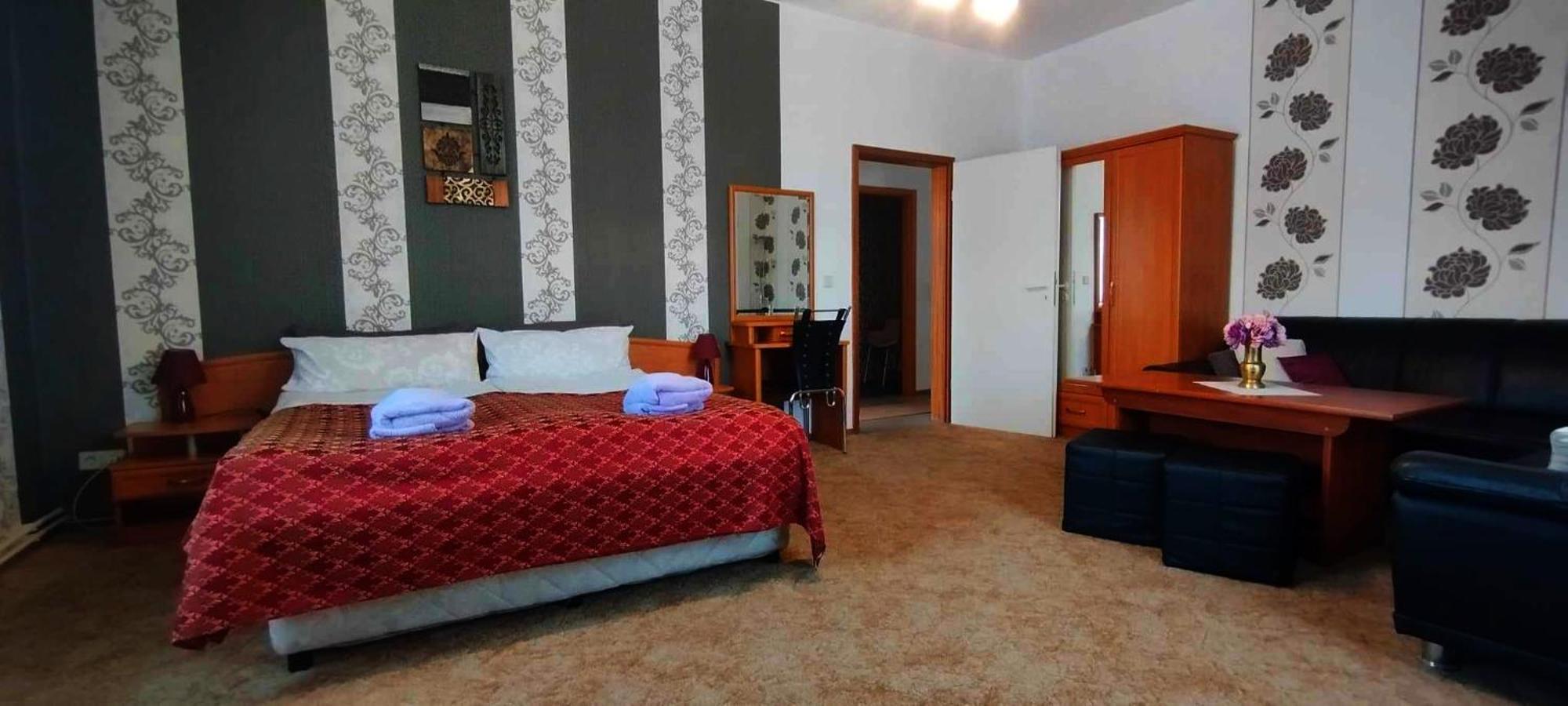Grosse Wohnung Mit Terrasse Im Altstadtzentrum - Ferienwohnung Chiplakoff Blankenburg  Exteriör bild