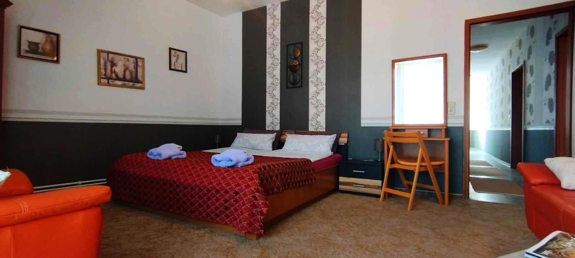Grosse Wohnung Mit Terrasse Im Altstadtzentrum - Ferienwohnung Chiplakoff Blankenburg  Exteriör bild